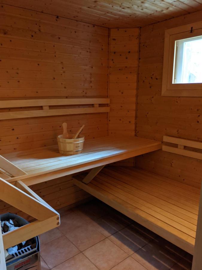 バーベ Zu Haus In Der Ferneヴィラ エクステリア 写真